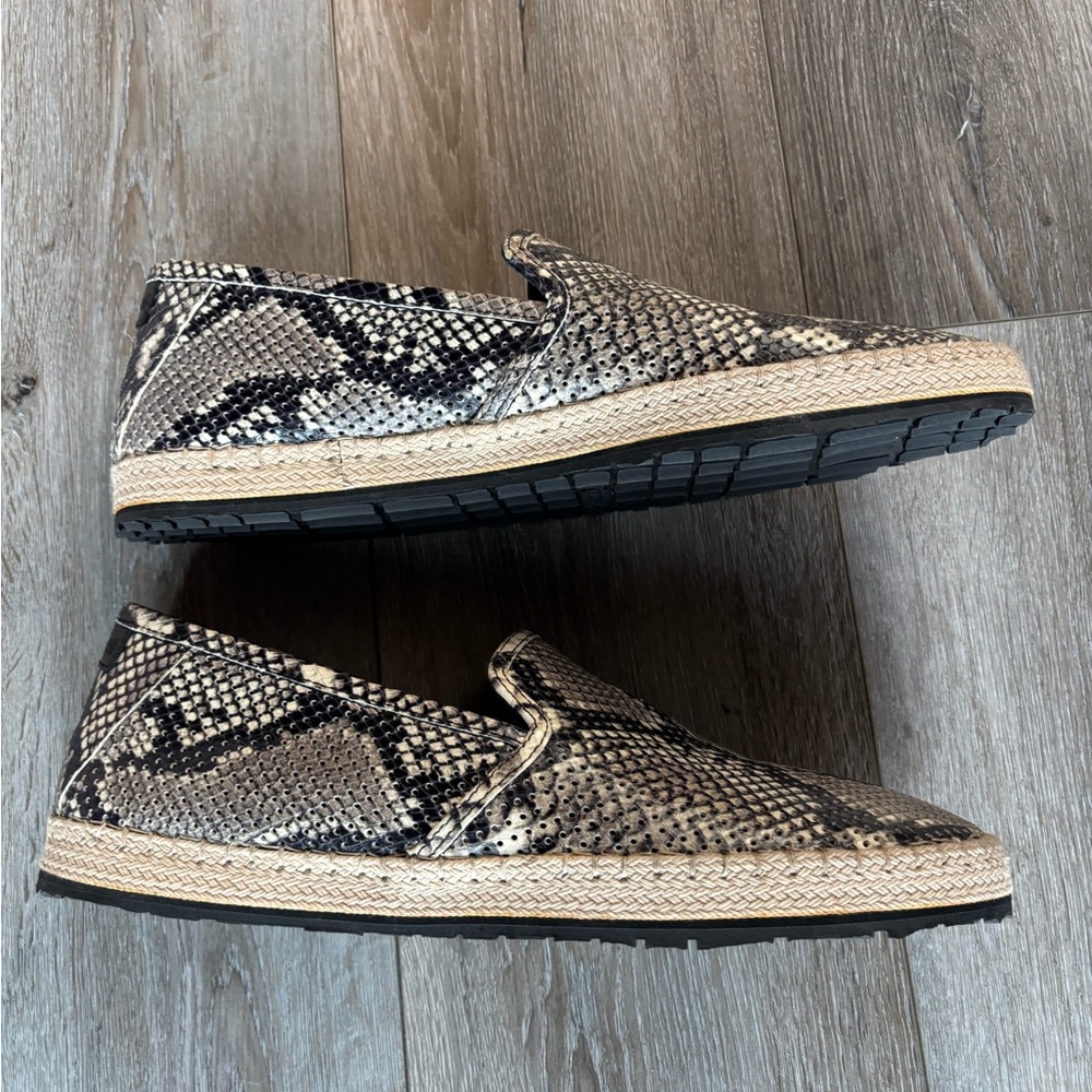 Roberto Cavalli Snakeskin Slip-On Loafers (like new) Size 11-11.5 in USA - Picture 3 of 7